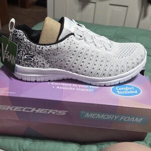 Skechers White Knit Sneaker with Black Heel Accent